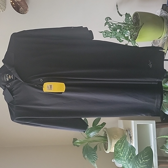 Greg Norman Shirt Men's Size L Black Polo Short Sleeve ML75 - Picture 2 of 8